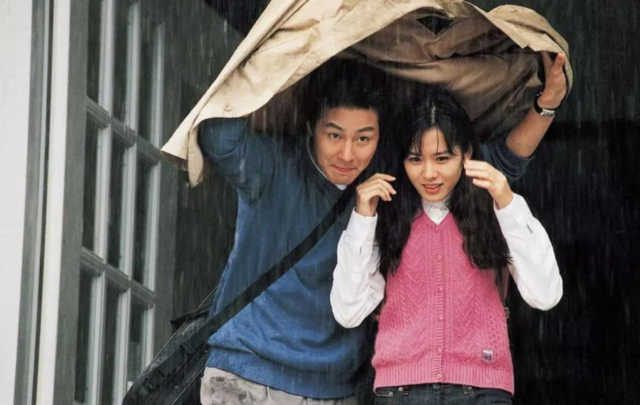 کلاسیک از بهترین فیلم‌های کره‌ای عاشقانه است که به اهمیت عشق در زندگی افراد می‌پردازد